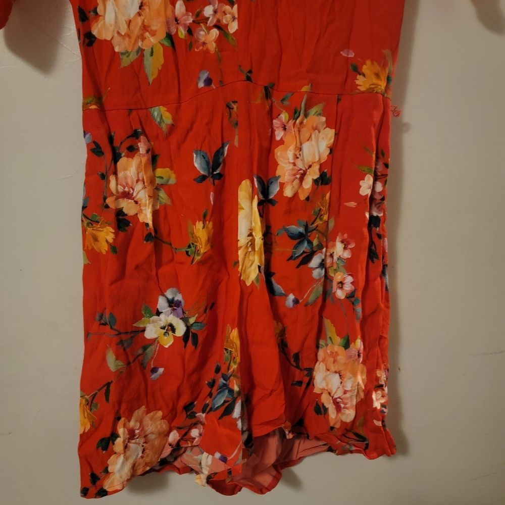 NEW Yumi Kim 'Flawless Romper' Floral Symphonay Red One Piece - Picture 4 of 12